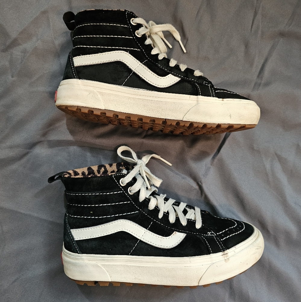 Leopard Van's MTE high top